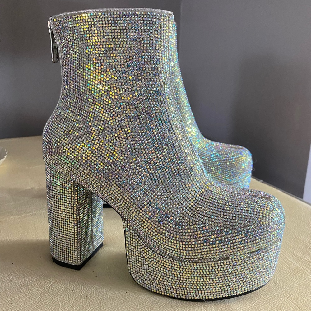 Current Mood Crystal Platform Boots Silver Iridescent Dolls Kill Never Worn